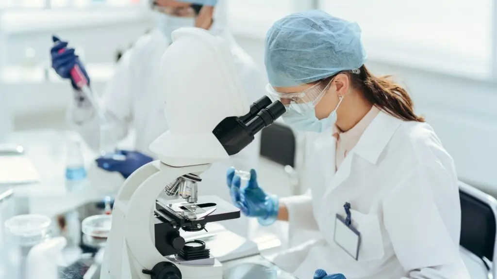 How the Stem Cell Procedure for Back Pain Is Performed